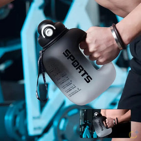 GIANXI Esporte Garrafa de Água Portátil Fitness Copo de Plástico Com Palha Grande Capacidade Viagem Ao Ar Livre Garrafas de Água Grandes Drinkware